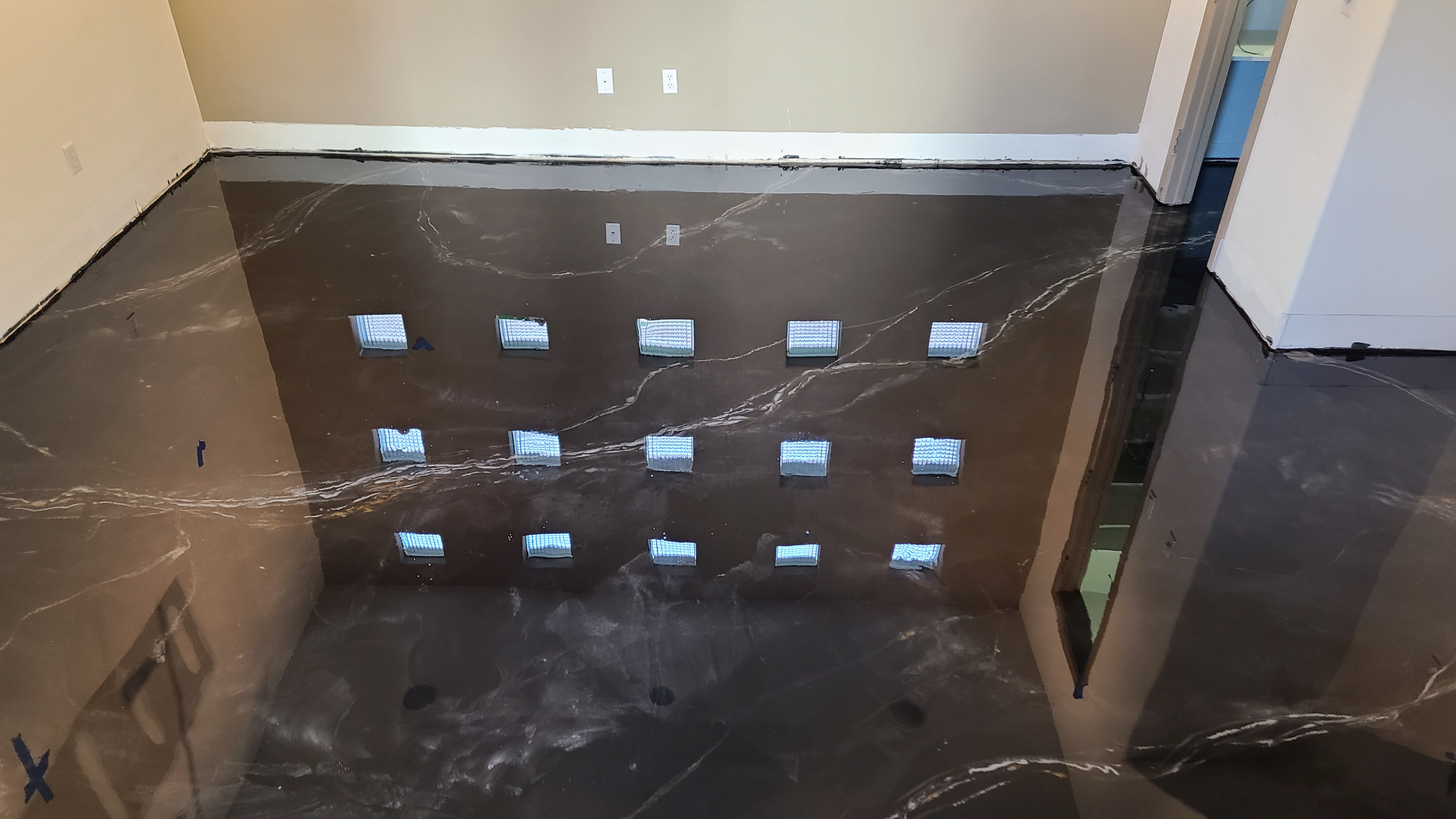 Professional epoxy floor coating in office space